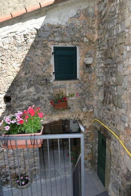 Vila Casa Nel Borgo Antico Quaratica Exteriér fotografie
